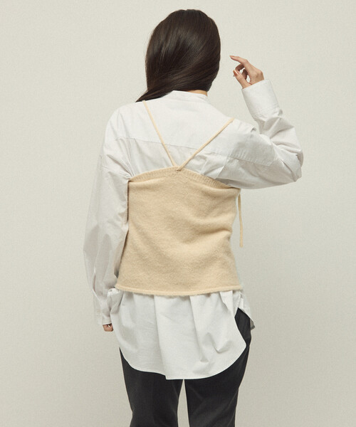 Firsthand(ファーストハンド)の「Firsthand/ファーストハンド アルパカ混 バイカラー ニットビスチェ(チューブトップ・レディース・オフホワイト/グレー/ピンク・FREE)」の7枚目の写真