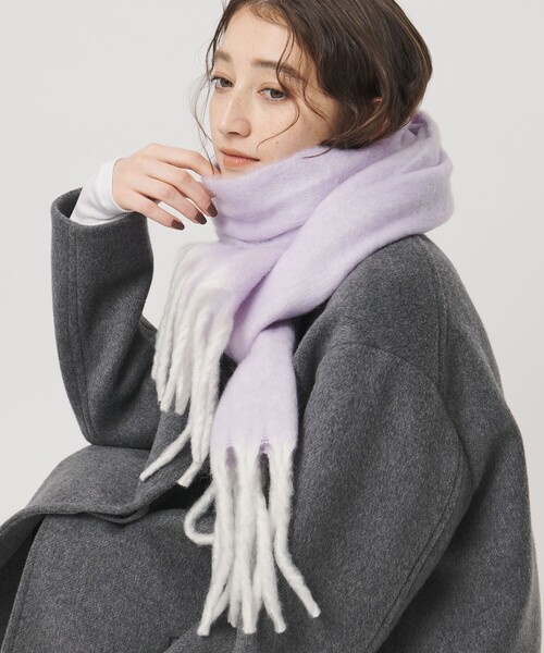 UNITED ARROWS(ユナイテッドアローズ)の「ブラッシュ加工 マフラー(マフラー・レディース・ライトグレー/オフホワイト/ライラック・FREE)」の12枚目の写真