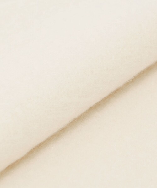 UNITED ARROWS(ユナイテッドアローズ)の「ブラッシュ加工 マフラー(マフラー・レディース・ライトグレー/オフホワイト/ライラック・FREE)」の4枚目の写真