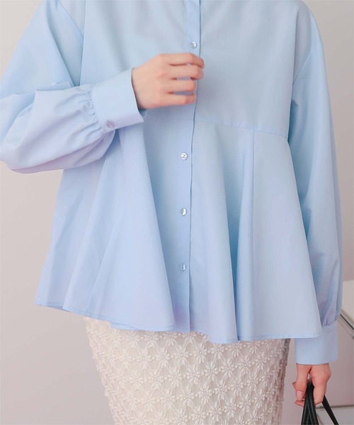 titivate（ティティベイト）の「フレアシルエットシャツ（シャツ/ブラウス・レディース・ネイビー/ライトブルー/ライトベージュ/オフホワイト・L/M/S）」の21枚目の写真