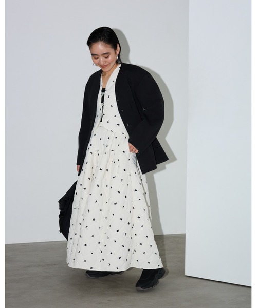 emmi フラワーエンブロイダリーキルティングスカート フラワーエンブロイダリーキルティングスカート（スカート）｜emmi