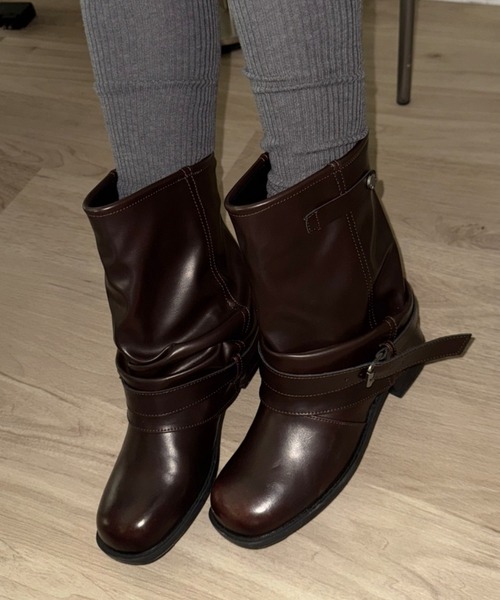 SHAGGIE(シャギー)の「ショートカバーブーツ(ブーツ・レディース・ブラウン/ブラック・SMALL/X-LARGE/LARGE/MEDIUM)」の2枚目の写真