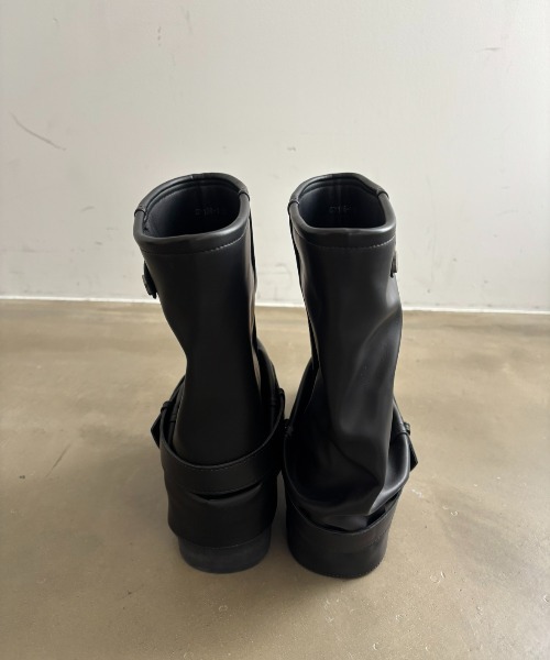 SHAGGIE(シャギー)の「ショートカバーブーツ(ブーツ・レディース・ブラウン/ブラック・SMALL/X-LARGE/LARGE/MEDIUM)」の8枚目の写真