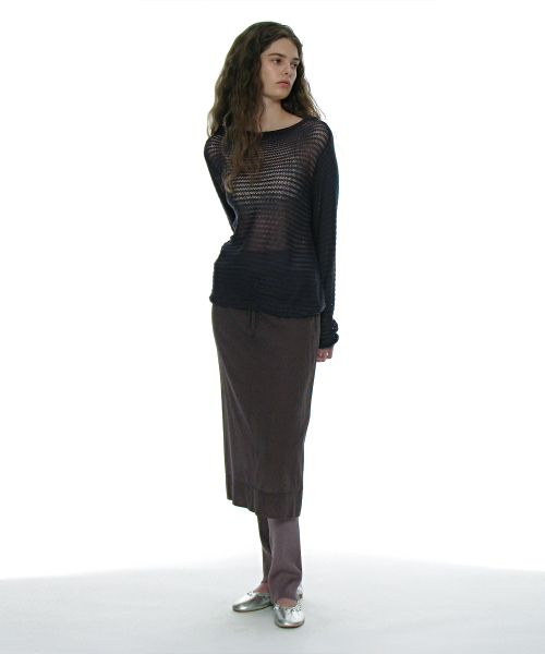 PARTIMENTO WOMEN(パルティメントウィメン)の「シアーミディスカート_チャコール(スカート・レディース・その他・SMALL/MEDIUM)」の5枚目の写真