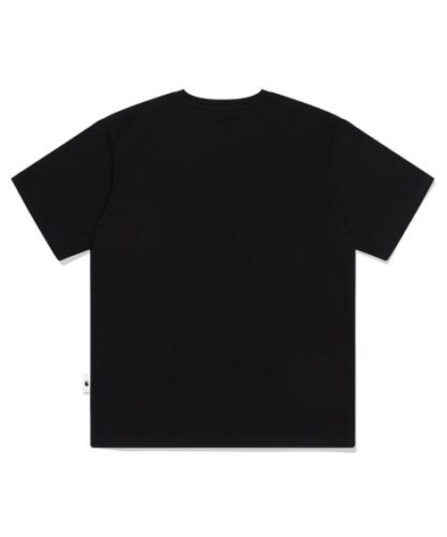 ESCAPEFROM(エスケープフロム)の「レッド1985リズプリントオーバーサイズ半袖Tシャツブラック(Tシャツ/カットソー・レディース・その他・SMALL/MEDIUM/LARGE)」の3枚目の写真
