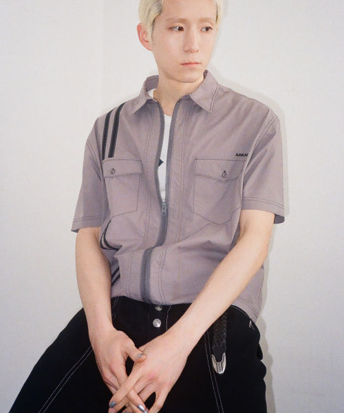 AAKAM（アーカム）の「2-Lined Zip-Up Half Shirts (Gray)（シャツ/ブラウス・レディース・その他・1/2）」の3枚目の写真
