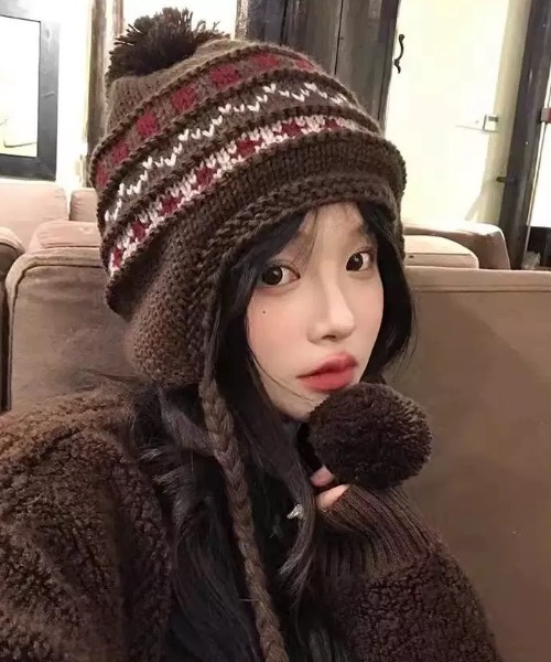 UP START（アップスタート）の「【LAMPOON】ノルディックポンポンビーニー（ニットキャップ/ビーニー・レディース・ホワイト/ブラウン/ブラック・FREE）」の3枚目の写真