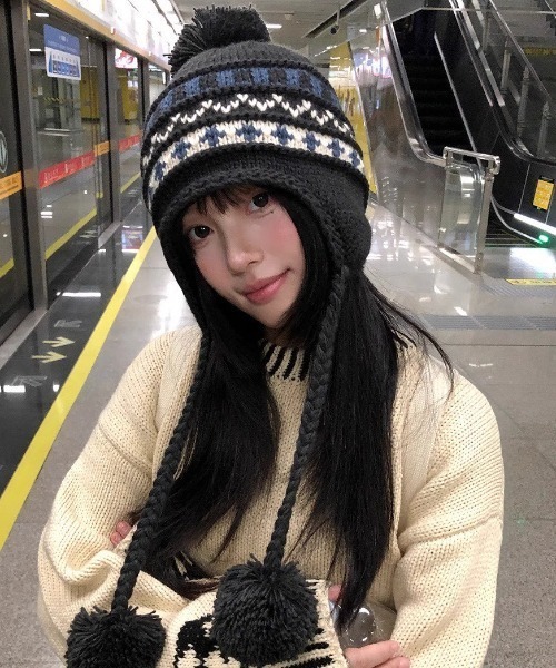 UP START（アップスタート）の「【LAMPOON】ノルディックポンポンビーニー（ニットキャップ/ビーニー・レディース・ホワイト/ブラウン/ブラック・FREE）」の5枚目の写真