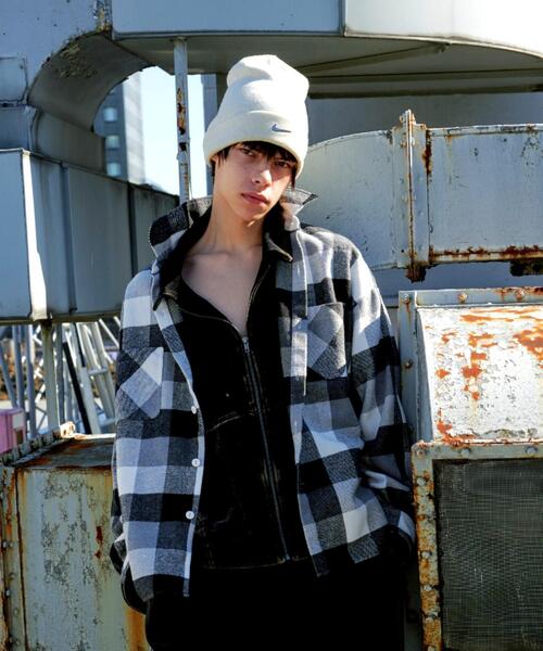 BEAVER(ビーバー)の「B omnivore/ビーオムニボー BLOCK CHECK SHIRTS ブロックチェックシャツ(シャツ/ブラウス・メンズ・ブラック/レッド/ブルー・M/L)」の2枚目の写真