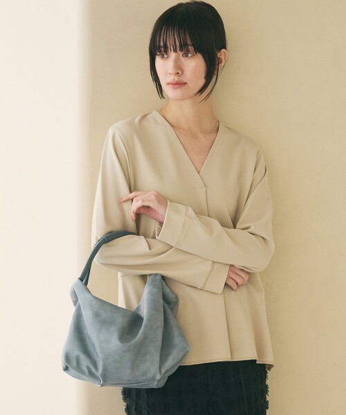 BEAUTY&YOUTH UNITED ARROWS(ビューティーアンドユースユナイテッドアローズ)の「レザーライク コンビ タック バッグ(ハンドバッグ・レディース・ブラウン/ライトブルー・FREE)」の3枚目の写真