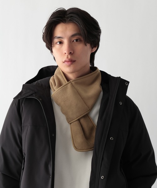 GLOBAL WORK(グローバルワーク)の「フリース差し込みマフラー/606778(ストール/ショール・メンズ・ブラック/ベージュ/チャコールグレー・FREE)」の3枚目の写真