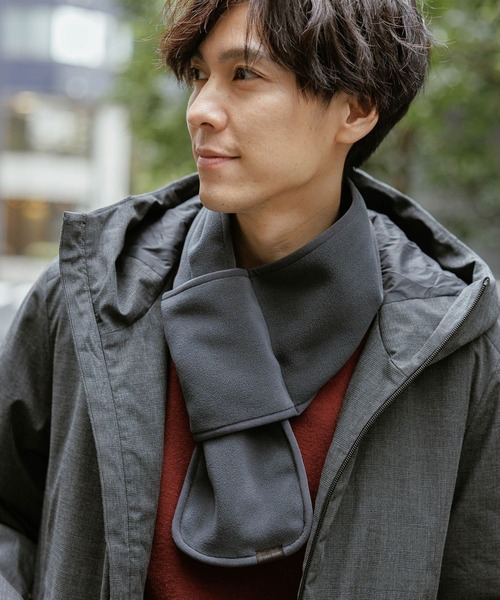 GLOBAL WORK(グローバルワーク)の「フリース差し込みマフラー/606778(ストール/ショール・メンズ・ブラック/ベージュ/チャコールグレー・FREE)」の4枚目の写真
