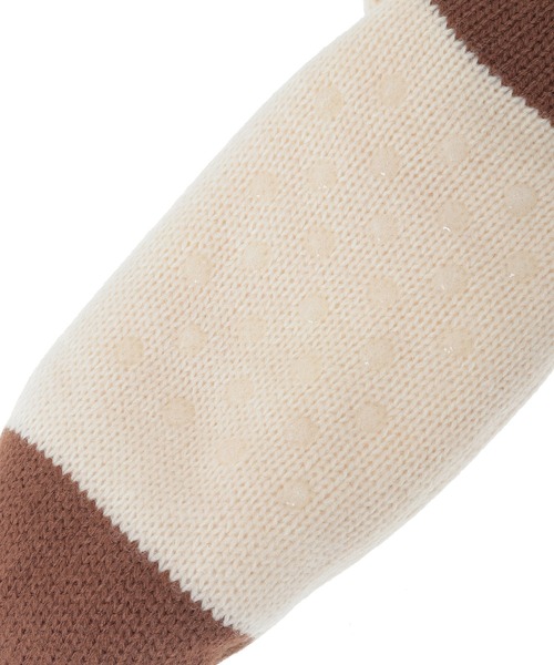 Green　Parks（グリーンパークス）の「■STRANGER THINGS×MINNETONKA 裏ボア刺繍ソックス（ソックス/靴下・レディース・ホワイト/グレー・FREE）」の12枚目の写真