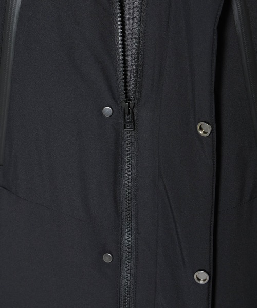 NANO universe（ナノユニバース）の「anewdown(R)フルダルマウンテンパーカー撥水ダウン（ダウンジャケット/コート・メンズ・ブラック/モカ/チャコール・S/M/L）」の8枚目の写真