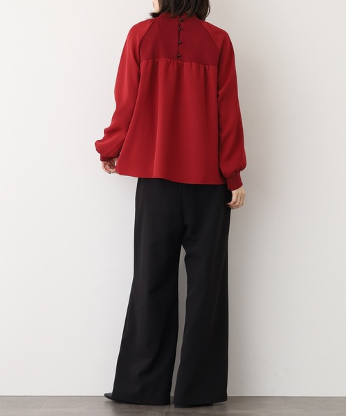 Anna Nicola(アンナニコラ)の「Anna Nicola 布帛切替ダンボールプルオーバー(Tシャツ/カットソー・レディース・レッド/アイボリー・38)」の14枚目の写真