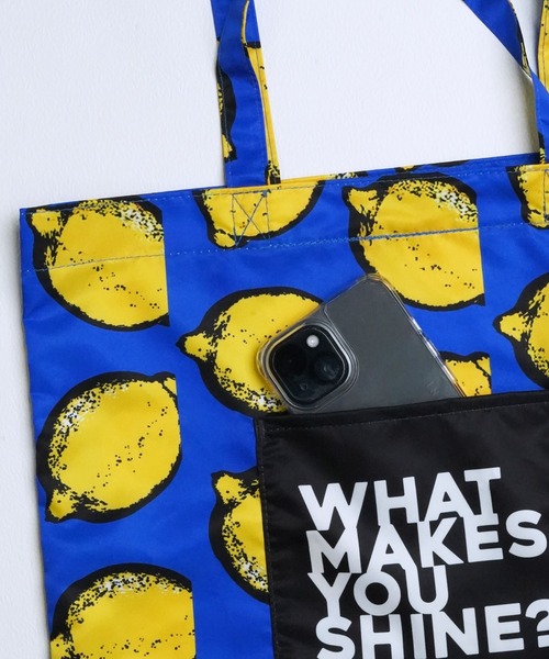 SeeSew(シーソー)の「【UNISEX】LOVE POP STUDIO EVERYDAY TOTE/ラブポップスタジオエブリデイトート(トートバッグ・メンズ・ブラック/サックスブルー/ダークブラック/グレー/ブルー/ホワイト/ライトグリーン/ピンク/レッド/レオパード/ダークブルー/オレンジ・FREE)」の17枚目の写真