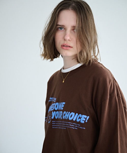 kha:ki（カーキ）の「「KHA:KI / カーキ」7th TEE -AWESOME YOUR CHOSEE-（Tシャツ/カットソー・レディース・ブラック/ブラウン/ホワイト・1）」の7枚目の写真
