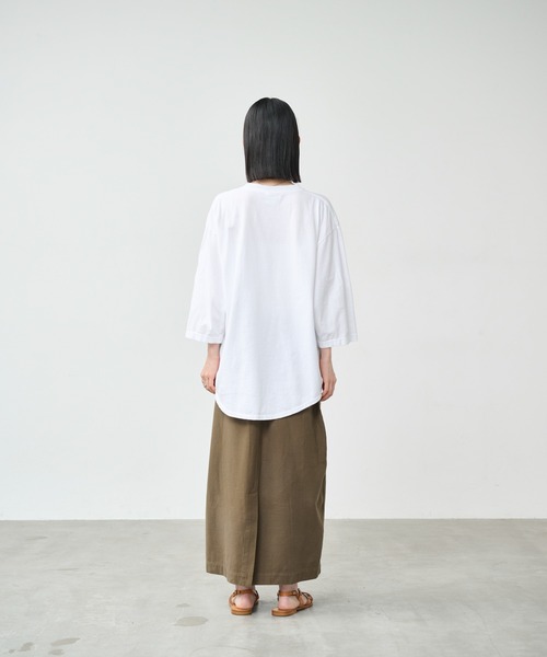 kha:ki（カーキ）の「「KHA:KI / カーキ」7th TEE -AWESOME YOUR CHOSEE-（Tシャツ/カットソー・レディース・ブラック/ブラウン/ホワイト・1）」の19枚目の写真