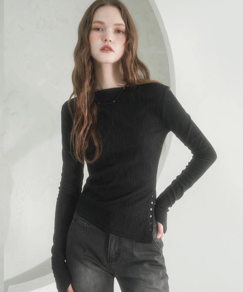 Vivacious（ビバシャス）の「Snap Long Sleeve - 2COL（Tシャツ/カットソー・レディース・アイボリー/ブラック・SMALL/MEDIUM）」の3枚目の写真