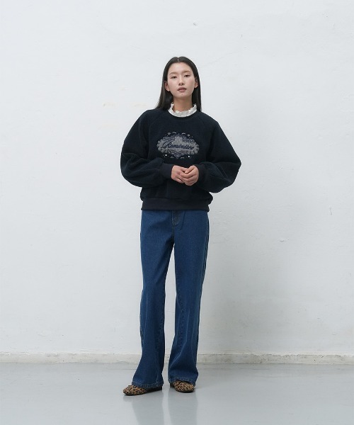 GENERAL IDEA(ジェネラルアイデア)の「【GENERAL IDEA】レースアップリケフリーストレーナー / FLEECE LACE APPLIQUE SWEATSHIRT(スウェット・レディース・ネイビー/ブラウン・S/M/L)」の11枚目の写真