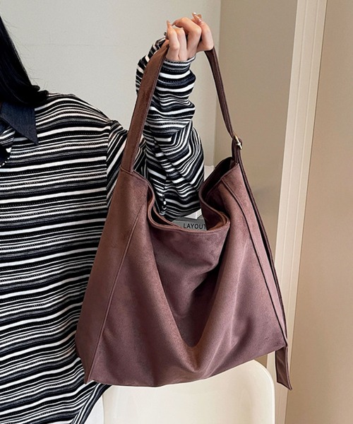 florist（フローリスト）の「【A4収納可・2WAY】フェイクスエードワンショルダーバッグ/トートバッグ（ショルダーバッグ・レディース・ブラック/キャメル/モスグリーン/ベージュ/モカ・FREE）」の3枚目の写真