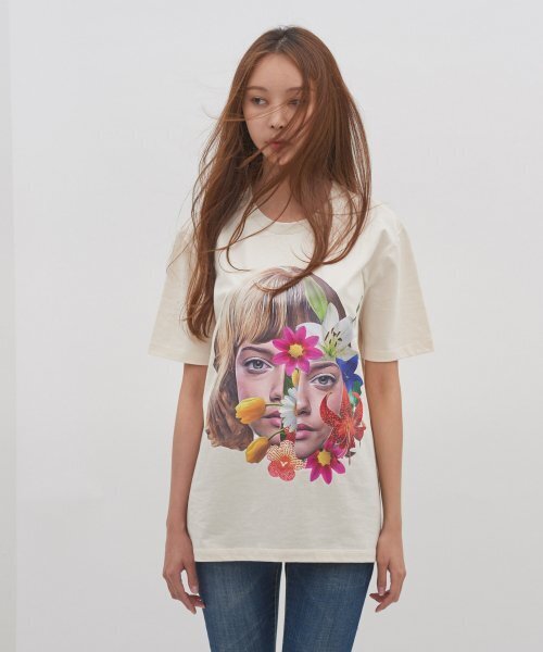 ICONOGRAPHY（アイコノグラフィー）の「SURREALISM MOVEMENT OVERFLOWER2 GREIGE（Tシャツ/カットソー・レディース・ベージュ・X-LARGE/SMALL/MEDIUM/LARGE）」の3枚目の写真