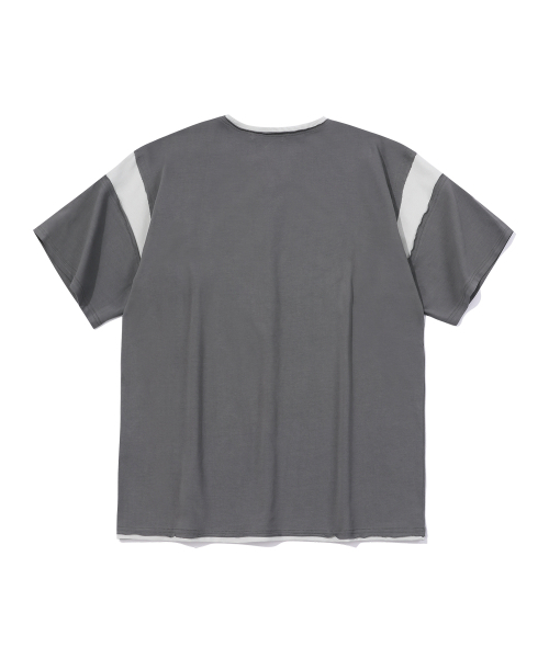 EPISODE UNTITLED(エピソードアンタイトルド)の「MATCH COLORS LOGO PRINT T-SHIRT_DARK GREY(Tシャツ/カットソー・レディース・その他・2/3)」の2枚目の写真