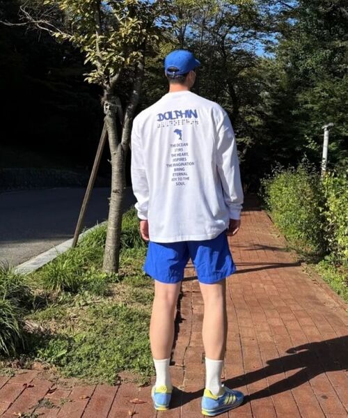 DOLPHIN WAVE APPAREL(ドルフィンウェーブアパレル)の「ドルフィンピングリーディンググラフィック長袖Tシャツホワイト(Tシャツ/カットソー・メンズ・Off White・MEDIUM/LARGE/X-LARGE)」の20枚目の写真