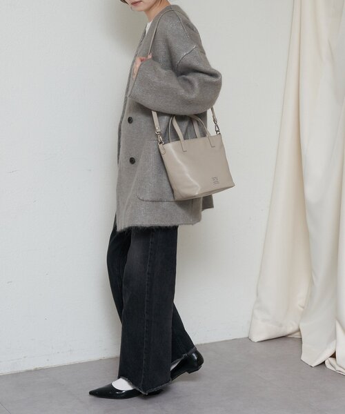 russet（ラシット）の「レザー2WAYミニトートバッグ（トートバッグ・レディース・グレイッシュベージュ/ブラック・FREE）」の18枚目の写真