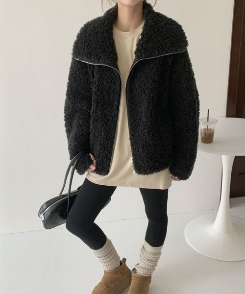 Ritzy（リッツィー）の「フェイクムートンコート（ムートンコート・レディース・ブラック/ホワイト・M/L）」の22枚目の写真