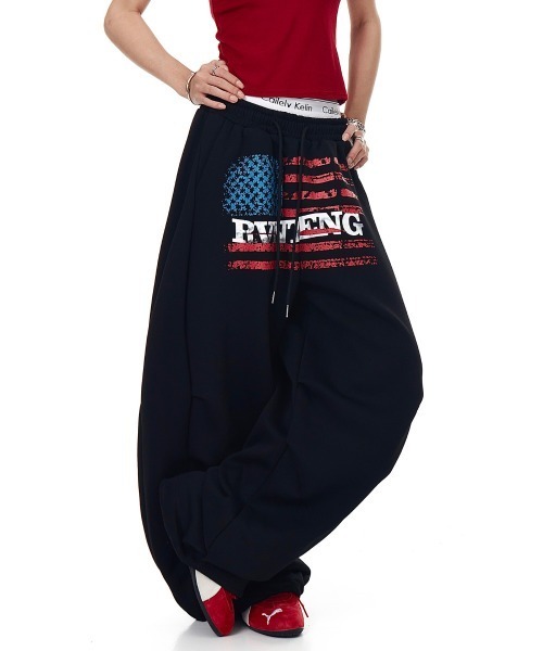 mushwear(マッシュウェア)の「USAフラッグ ロゴ バギースウェットパンツ(スウェットパンツ・メンズ・グレー/ブラック・SMALL/MEDIUM/LARGE/X-LARGE)」の3枚目の写真