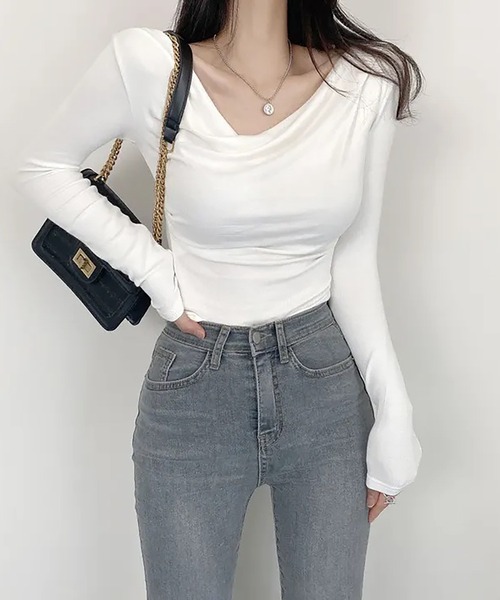 Girly Doll(ガーリードール)の「ドレープネックロングスリーブカットソー(Tシャツ/カットソー・レディース・ホワイト/ミント/アイボリー/カーキ/ブラック・F)」の8枚目の写真