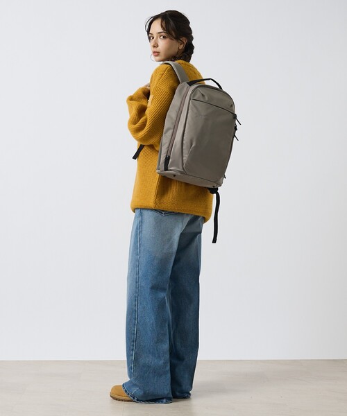 ABAHOUSE(アバハウス)の「【DsBk / ディーエスビーケー】 SOLID BACKPACK /デイリーバックパック /ユニセックス 【WEB限定】(バックパック/リュック・メンズ・グレー/ブラック/カーキ/ネイビー・フリー)」の9枚目の写真