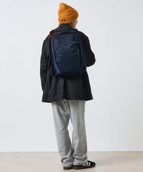 ABAHOUSE(アバハウス)の「【DsBk / ディーエスビーケー】 SOLID BACKPACK /デイリーバックパック /ユニセックス 【WEB限定】(バックパック/リュック・メンズ・グレー/ブラック/カーキ/ネイビー・フリー)」の15枚目の写真