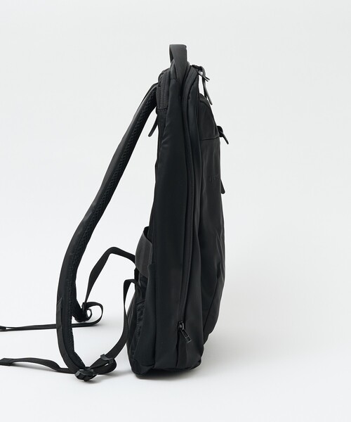 ABAHOUSE(アバハウス)の「【DsBk / ディーエスビーケー】 SOLID BACKPACK /デイリーバックパック /ユニセックス 【WEB限定】(バックパック/リュック・メンズ・グレー/ブラック/カーキ/ネイビー・フリー)」の17枚目の写真