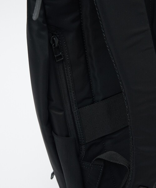 ABAHOUSE(アバハウス)の「【DsBk / ディーエスビーケー】 SOLID BACKPACK /デイリーバックパック /ユニセックス 【WEB限定】(バックパック/リュック・メンズ・グレー/ブラック/カーキ/ネイビー・フリー)」の20枚目の写真