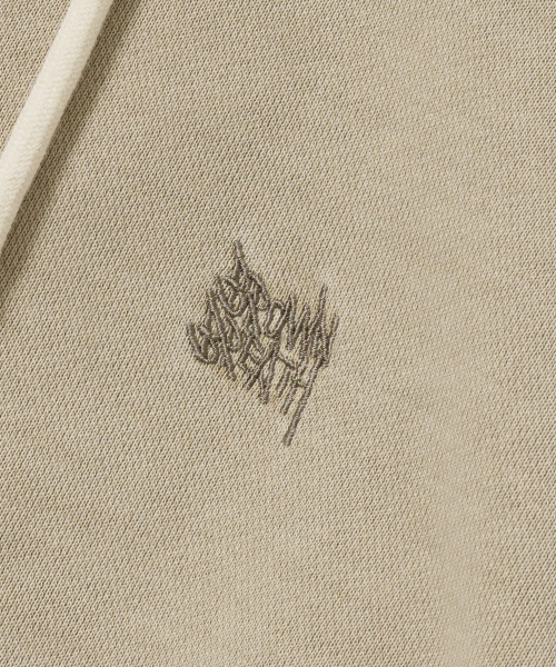 BROWNBREATH(ブラウンブレス)の「PIGMENT TAG HOOD ZIP UP - BEIGE(パーカー・レディース・その他・S/M/L/XL)」の4枚目の写真