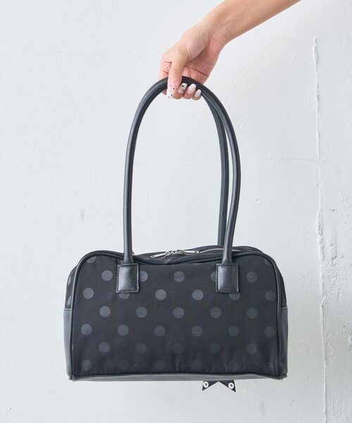 CIAOPANIC TYPY(チャオパニックティピー)の「【UNISEX】星チャーム付きアソート柄ボストンBAG(トートバッグ・レディース・ブラック/ブルー/レッド・ONE SIZE)」の19枚目の写真