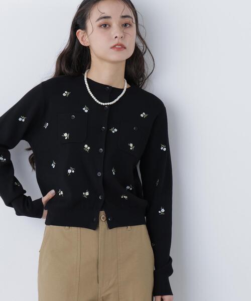 N.(N. Natural Beauty Basic)(エヌエヌナチュラルビューティーベーシック)の「フラワー刺繍ポケットカーデ(カーディガン/ボレロ・レディース・ホワイト系その他/ブラック系その他・フリ-)」の7枚目の写真