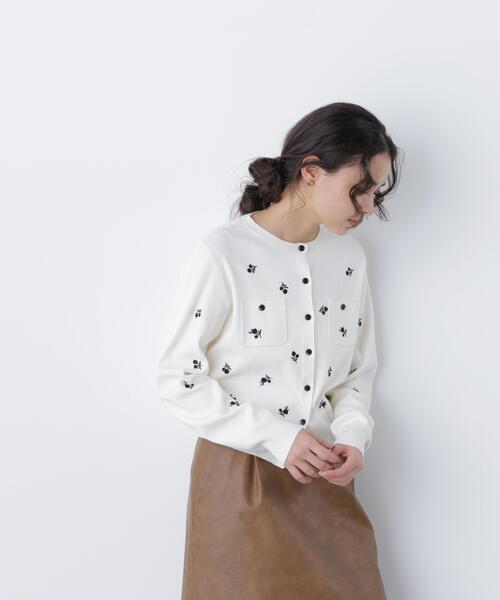N.(N. Natural Beauty Basic)(エヌエヌナチュラルビューティーベーシック)の「フラワー刺繍ポケットカーデ(カーディガン/ボレロ・レディース・ホワイト系その他/ブラック系その他・フリ-)」の18枚目の写真