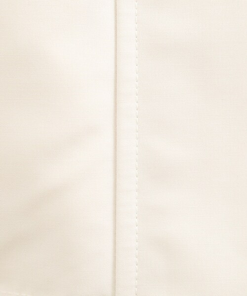 grove(グローブ)の「【貴島明日香さん着用】【撥水】きれいめに着こなせるマウンテンパーカ(ブルゾン・レディース・グレー/ネイビー/ブルー系その他/オフホワイト/ベージュ系7・03/02/05/04/01)」の12枚目の写真