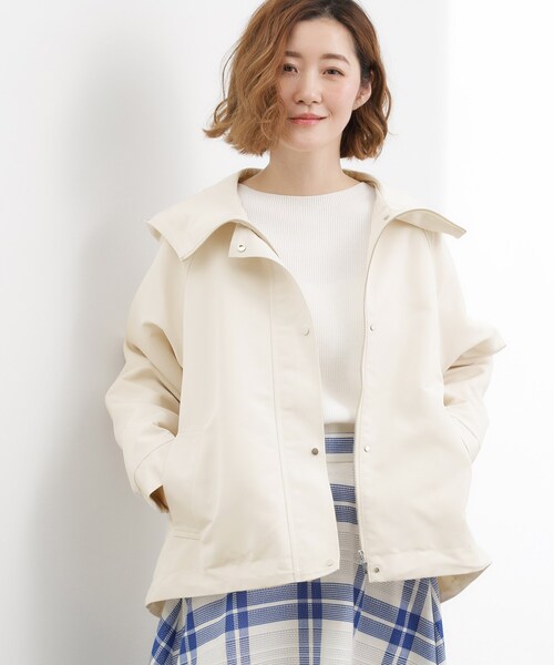 grove(グローブ)の「【貴島明日香さん着用】【撥水】きれいめに着こなせるマウンテンパーカ(ブルゾン・レディース・グレー/ネイビー/ブルー系その他/オフホワイト/ベージュ系7・03/02/05/04/01)」の6枚目の写真