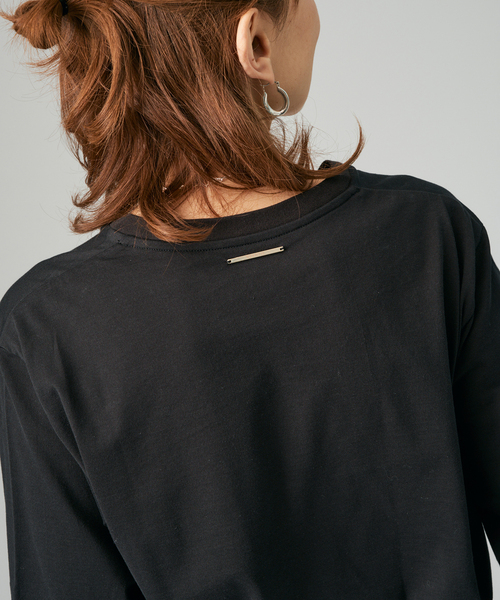 VERMEIL par iena（ヴェルメイユパーイエナ）の「ディオラマ クルーネックロングスリーブ Tシャツ（Tシャツ/カットソー・レディース・ホワイト/ブラック・FREE）」の10枚目の写真