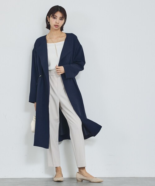 abahouse mavie（アバハウスマヴィ）の「【春アウター】ノーカラーコート/通勤/きれいめ/ロング/セミオケ/春服（ノーカラーコート・レディース・グレイッシュベージュ/ネイビー・フリー）」の10枚目の写真