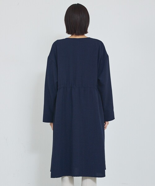 abahouse mavie（アバハウスマヴィ）の「【春アウター】ノーカラーコート/通勤/きれいめ/ロング/セミオケ/春服（ノーカラーコート・レディース・グレイッシュベージュ/ネイビー・フリー）」の21枚目の写真