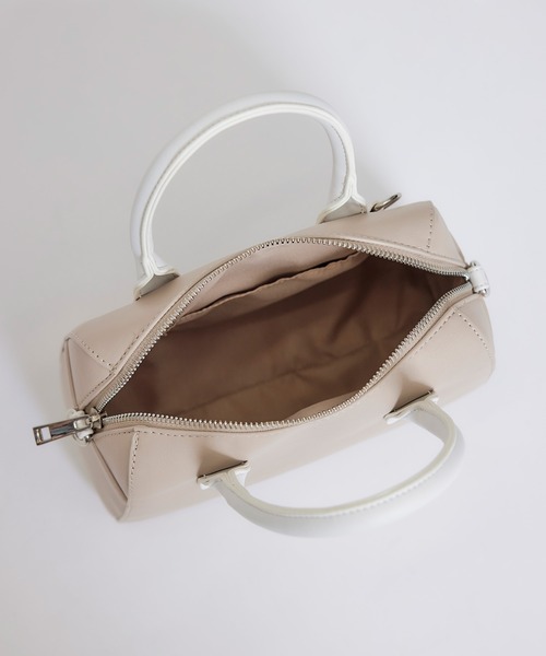 REDYAZEL（レディアゼル）の「R.バイカラーミニボストンショルダーバッグ（ショルダーバッグ・レディース・ネイビー/ベージュ/ブルー・FREE）」の18枚目の写真