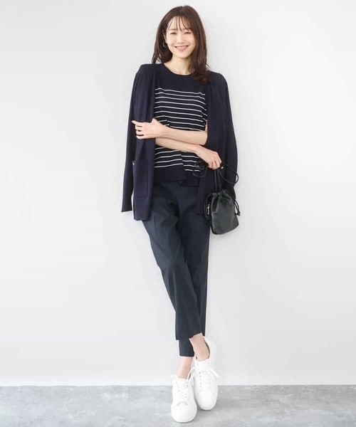 MK MICHEL KLEIN（エムケーミッシェルクラン）の「[イージーケア/洗える]ドライタッチストレッチ テーパードパンツ（スラックス・レディース・ネイビー/グレイッシュベージュ・38/40）」の20枚目の写真