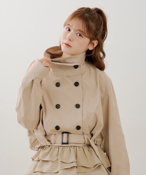 Chico（チコ）の「スタンドネックバルーンショートトレンチコート（トレンチコート・レディース・ベージュ/ライトベージュ/カーキ・FREE）」の5枚目の写真