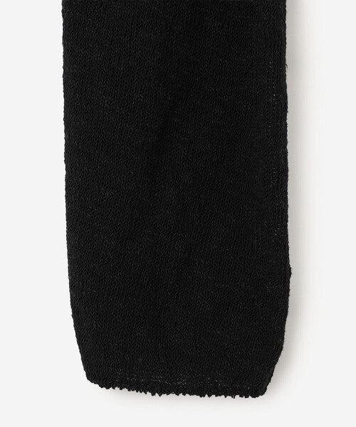 UNFIL（アンフィル）の「UNFIL | コットンシルク スラブヤーン ボトルネックプルオーバー WOMEN（ニット/セーター・レディース・オフホワイト/ブラック・1）」の6枚目の写真