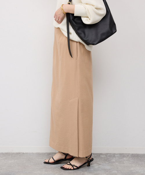 SLOBE IENA（スローブイエナ）の「《3サイズ展開/シリーズあり/》リネンmixストレッチタイトスカート（スカート・レディース・ベージュ/アーミー/ブラック・38/36）」の12枚目の写真